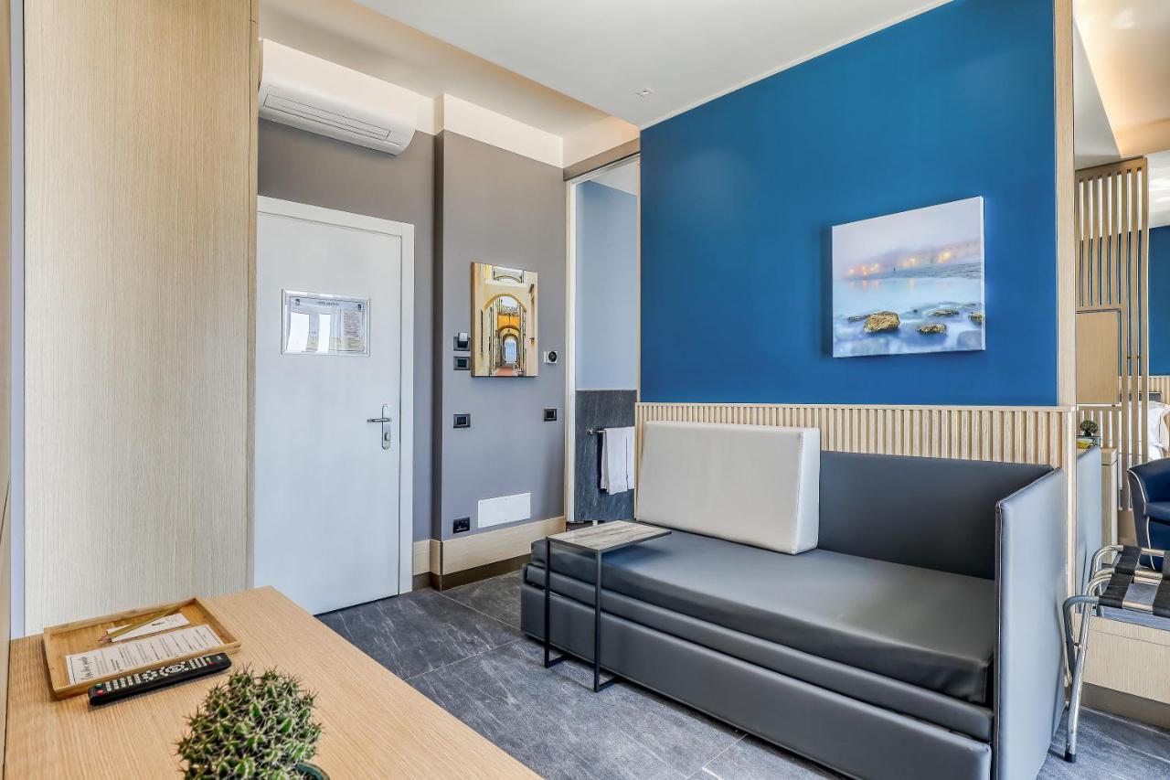 Hotel Albatros Varigotti Exterior photo