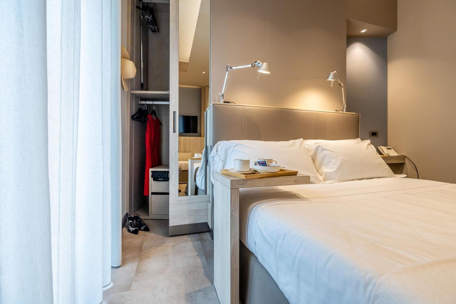 Hotel Albatros Varigotti Exterior photo
